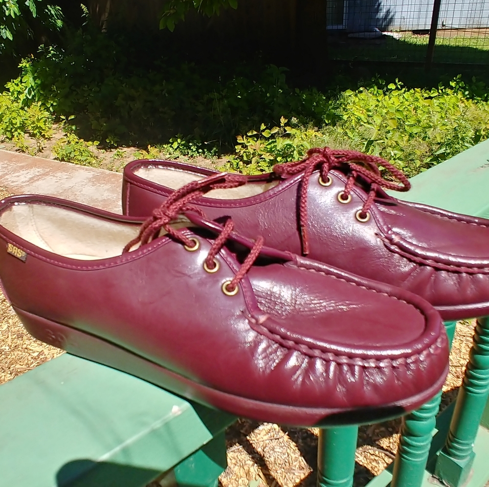 SAS 9.5M Siesta Oxford loafter comfort shoe lace up oxblood